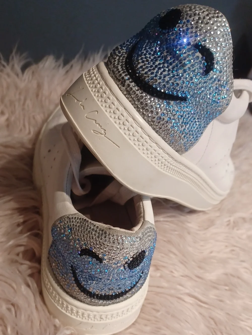 Lola Cruz White Leather Sneakers With Rhinestones